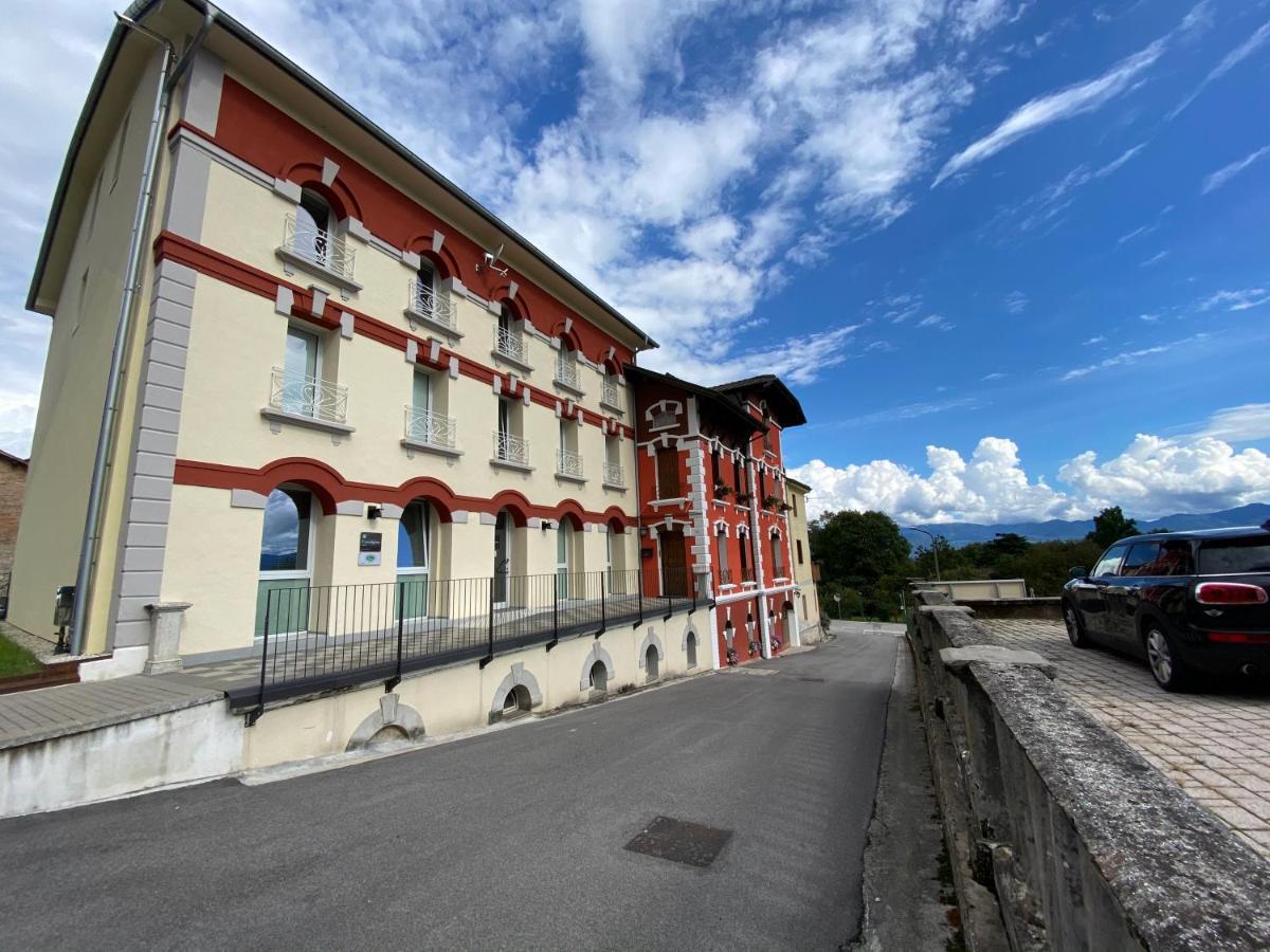 Fioralpino Suites Sospirolo エクステリア 写真